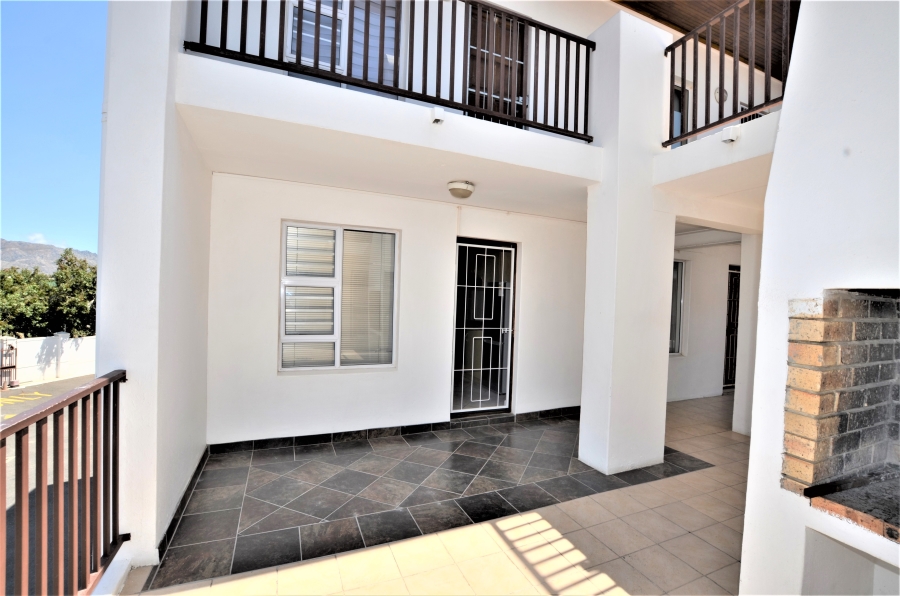 1 Bedroom Property for Sale in George Park Western Cape
